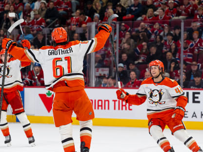 Gauthier tallies go-ahead goal | NHL.com